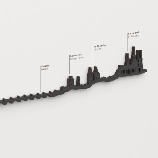 Skyline Praga – detalle de Charles Bridge en madera negra.