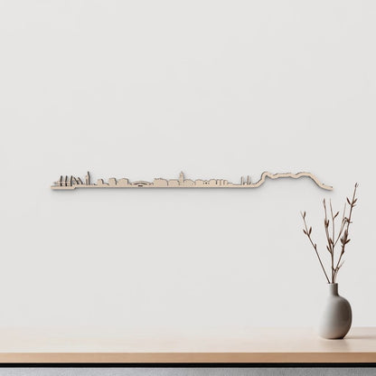 Silueta de Algeciras en madera natural de abedul, decoración mural minimalista.