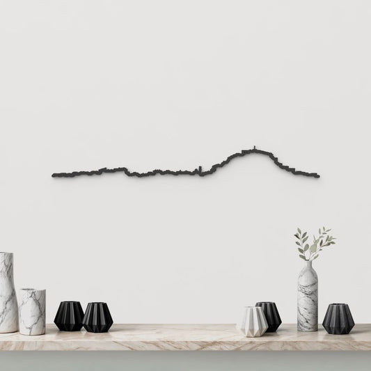 Silueta skyline de Dénia en madera color negro para decoración mural.