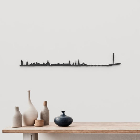 Skyline Dresden de madera negra, silueta decorativa de pared.