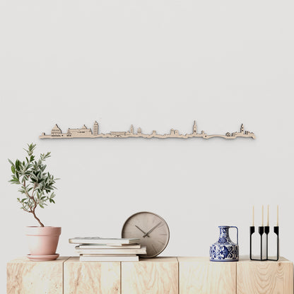 Skyline Pisa en madera natural para decoración mural.