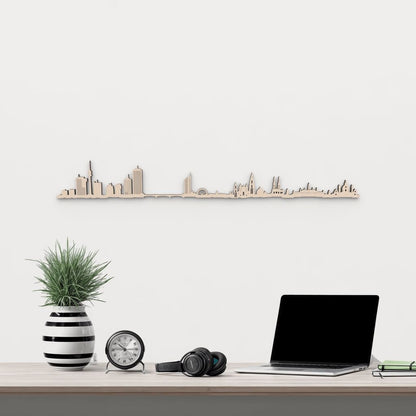 Silueta skyline de Wien en madera de abedul natural para decoración mural.